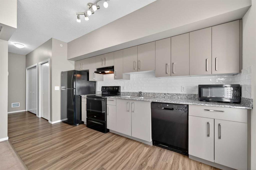 4641 128 Avenue NE #1611 photo 3