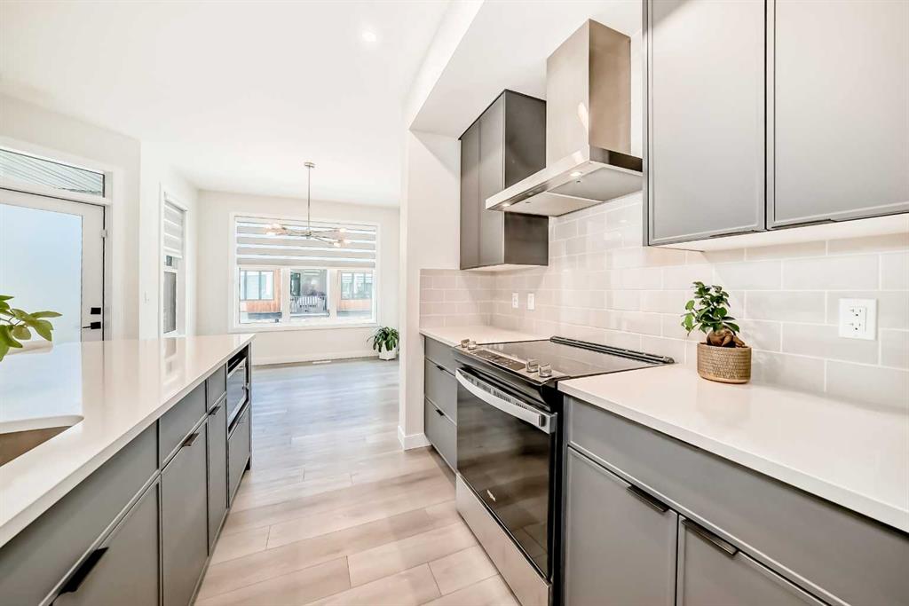 81 Greenbriar Place NW #323 photo 5