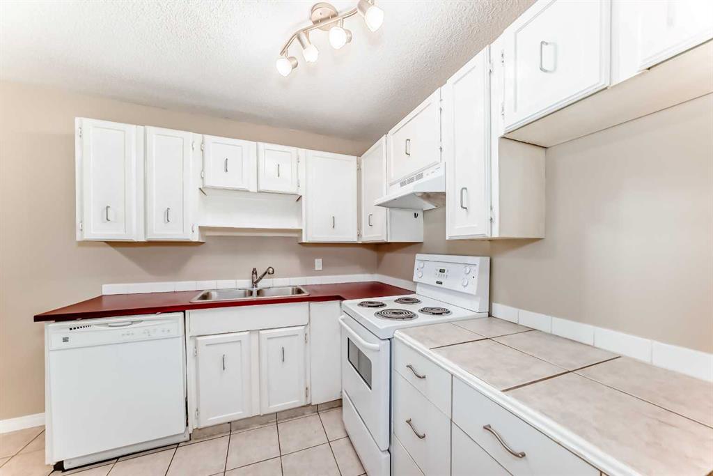 730 2 Avenue NW #104 photo 3