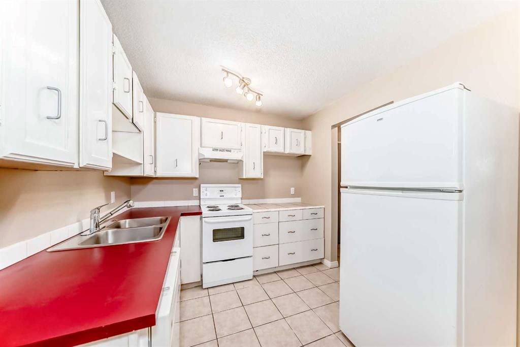 730 2 Avenue NW #104 photo 5