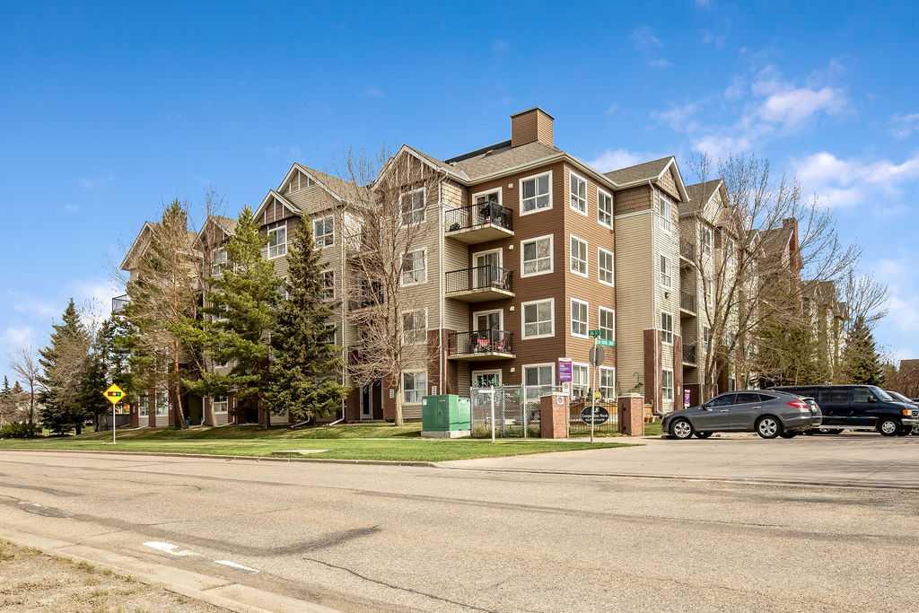 73 Erin Woods Court SE #4301