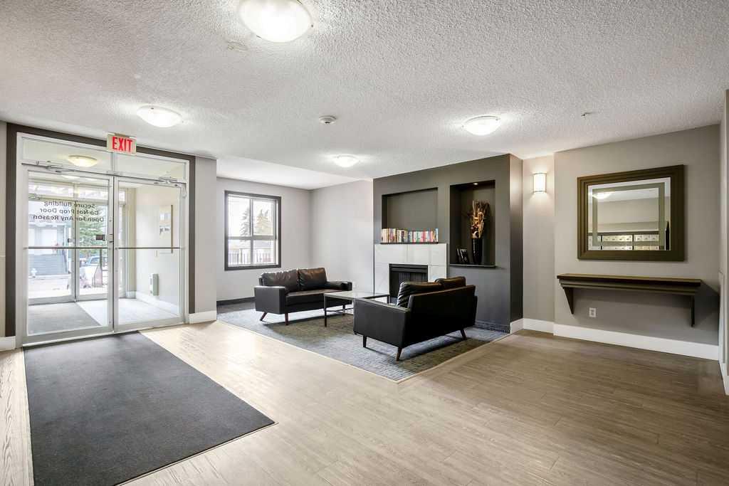 73 Erin Woods Court SE #4301 photo 3
