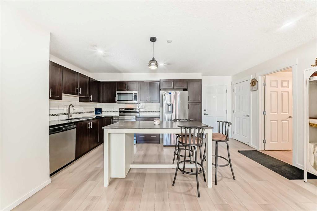755 Copperpond Boulevard SE #1312 photo 2