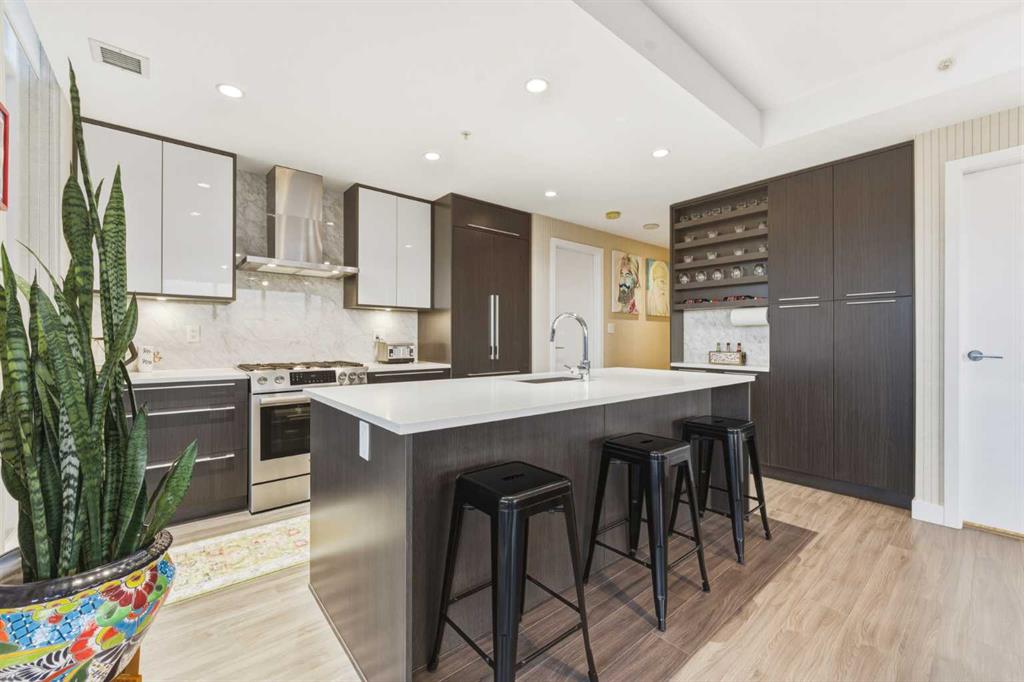 930 16 Avenue SW #2402 photo 5