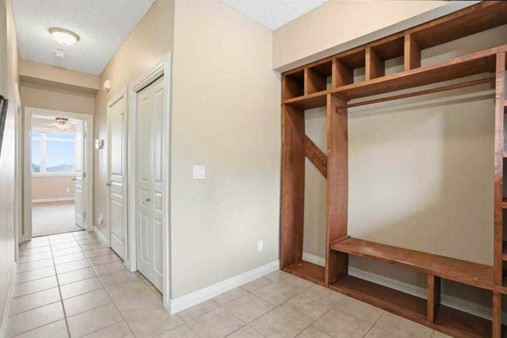 148 Rockyledge View NW #11 photo 3