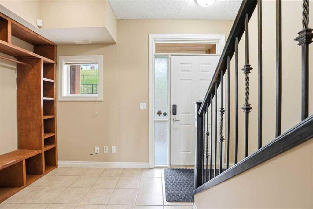 148 Rockyledge View NW #11 photo 5