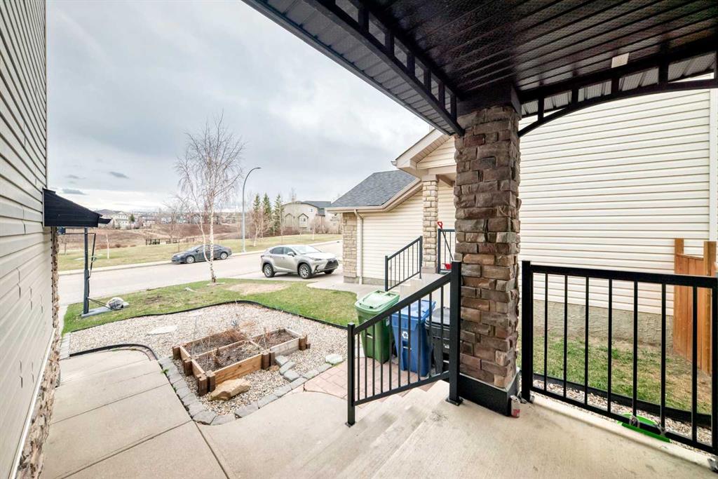 225 Kincora Heights NW photo 3