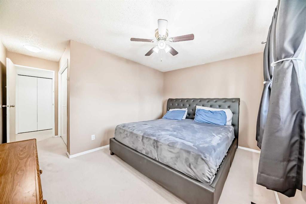 15 Falshire Terrace NE photo 3