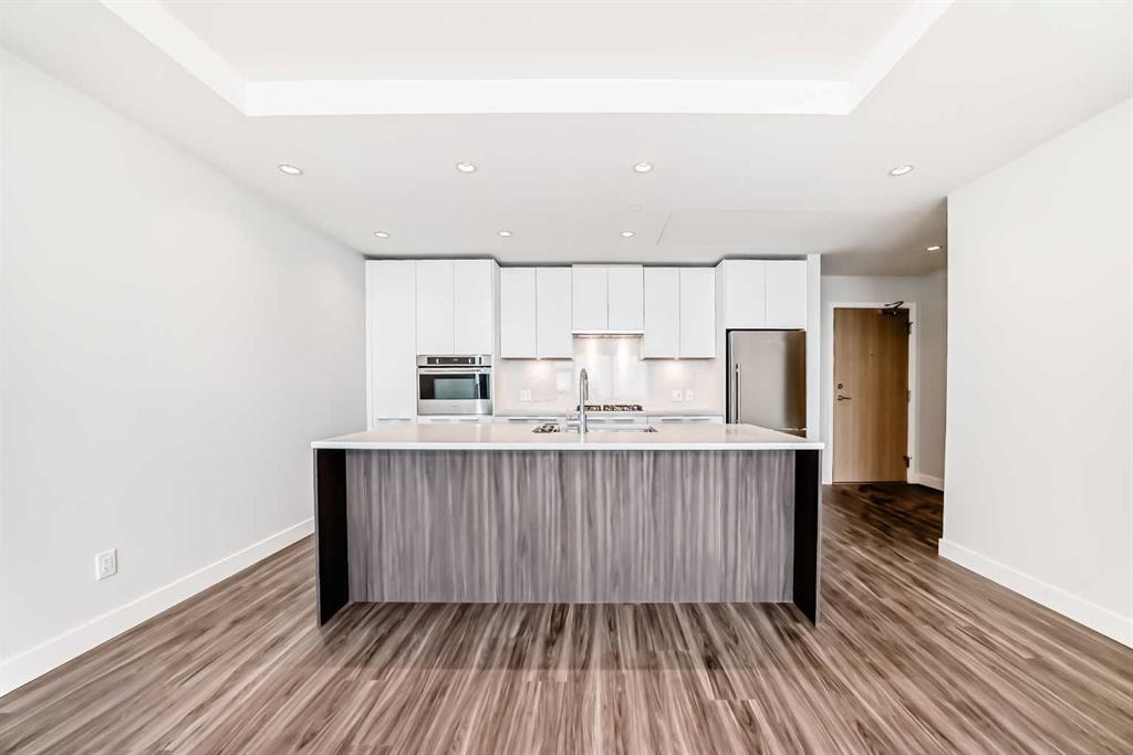 530 3 Street SE #3705 photo 5
