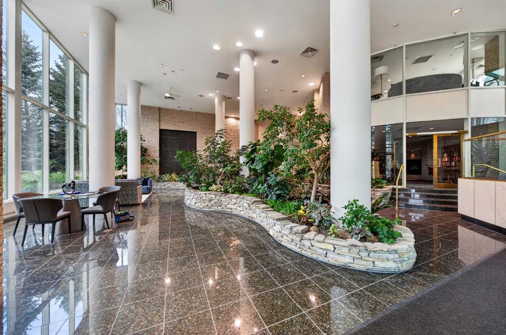 837 2 Avenue SW #1401 photo 4