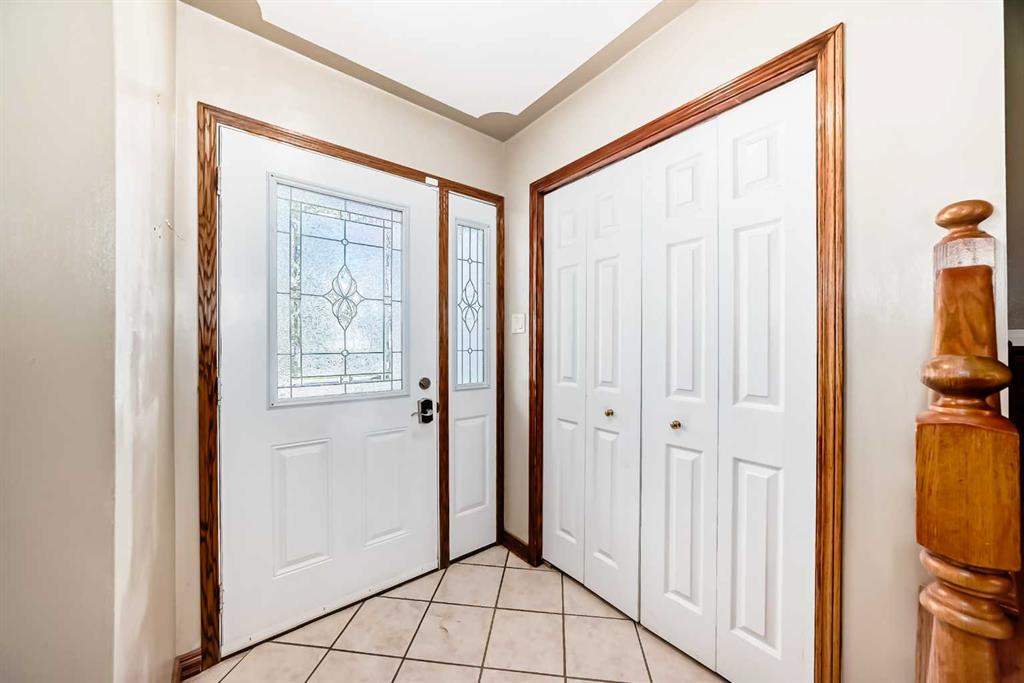 4039 5 Avenue SW photo 3