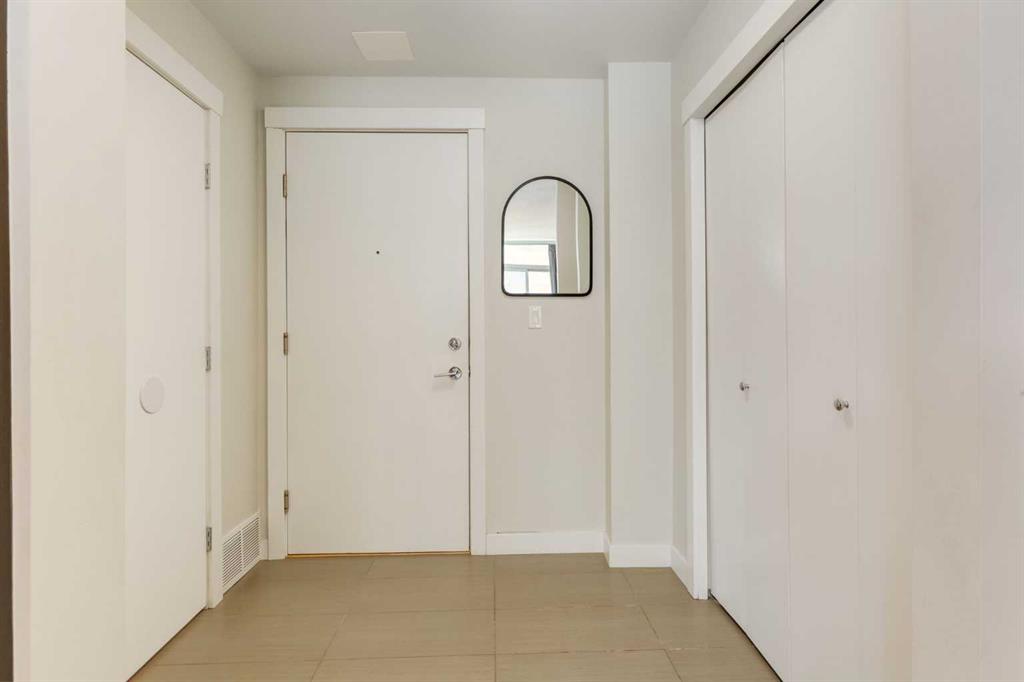 788 12 Avenue SW #401 photo 3