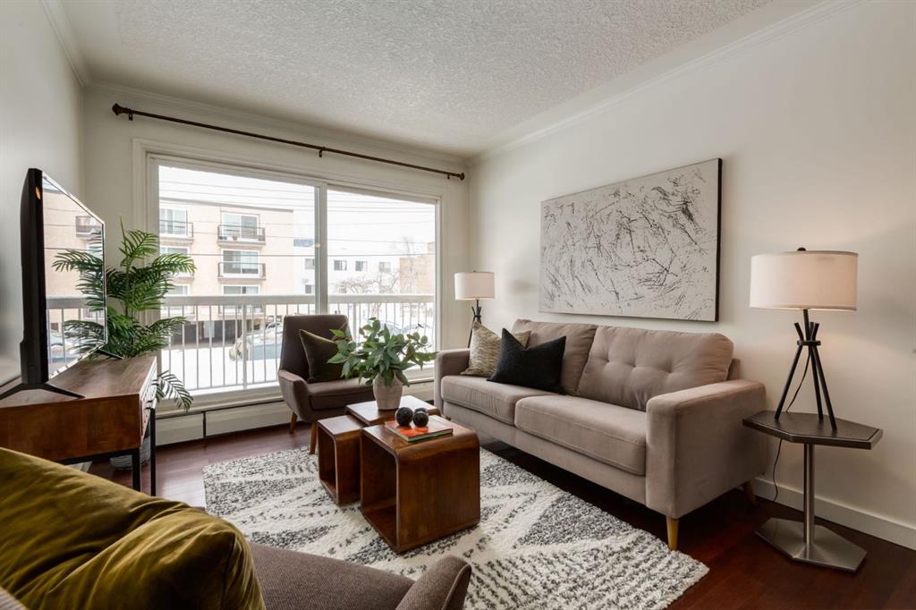 308 24 Avenue SW #105