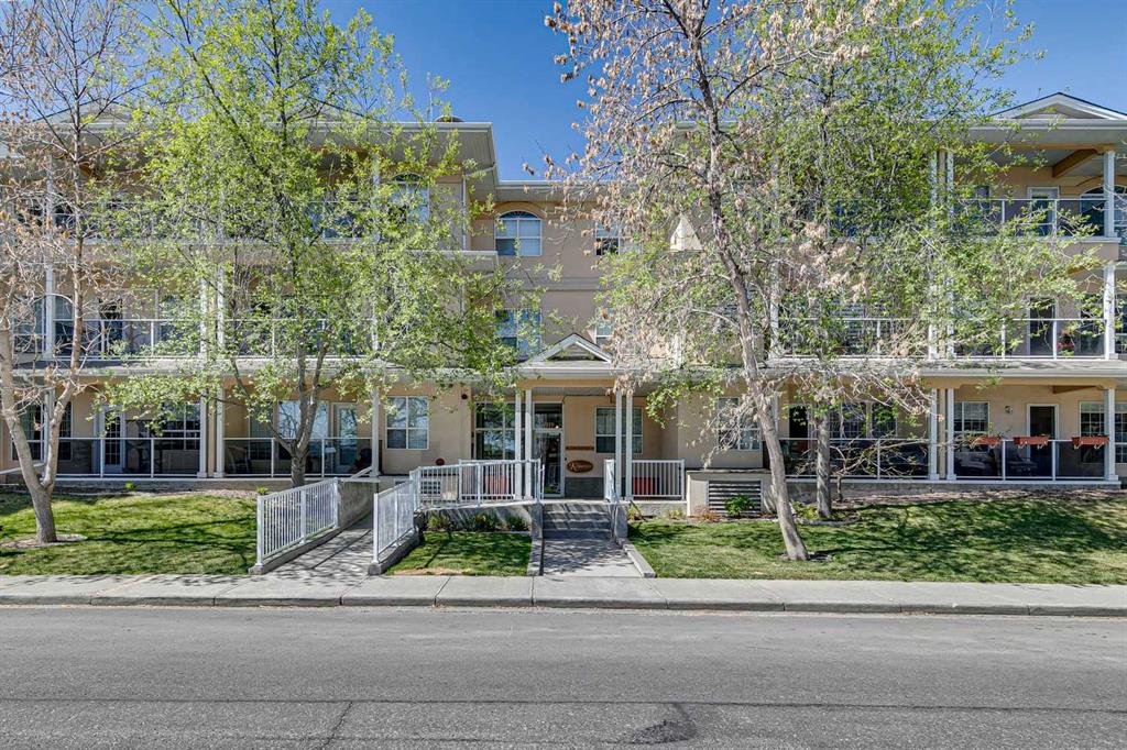 1919 31 Street SW #301