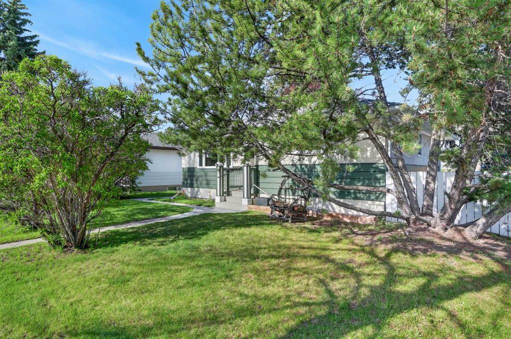 9211 Elbow Drive SW photo 3