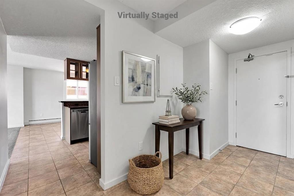 429 14 Street NW #411 photo 5