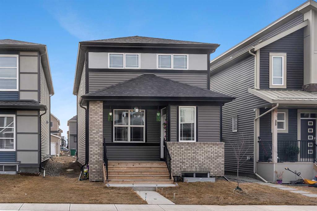 521 chinook winds Gardens SW photo 3