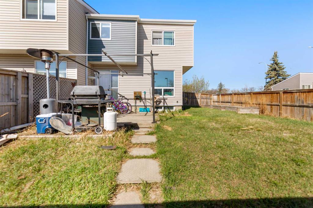 5425 Pensacola Crescent SE #10 photo 4
