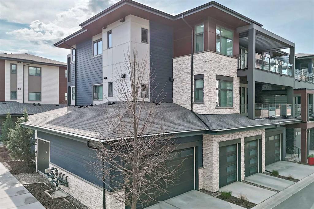 10 Mahogany Circle SE #101