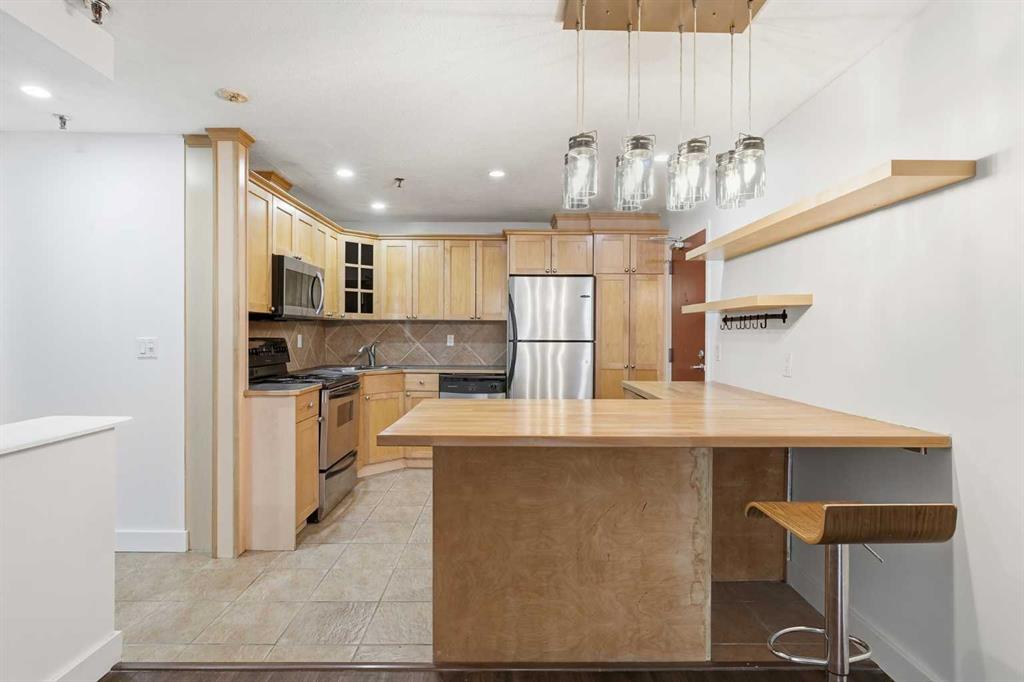 717 4A Street NE #107 photo 4