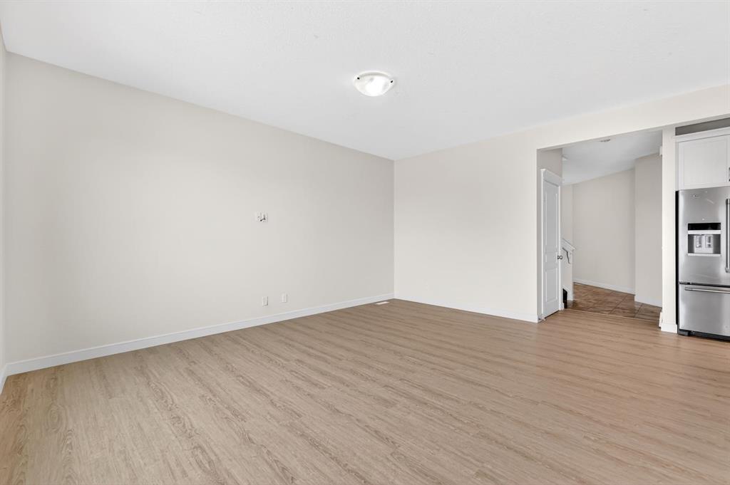 123 Evanscrest Way NW photo 5