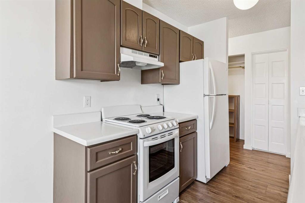 366 94 Avenue SE #54 photo 5