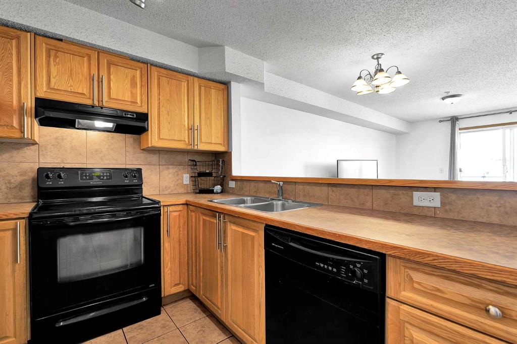 92 Saddletree Court NE #218 photo 4