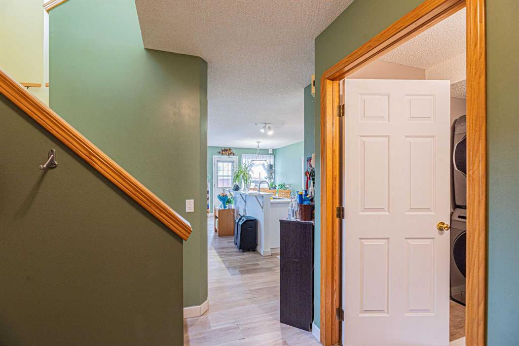 18 Coral Springs Circle NE photo 4