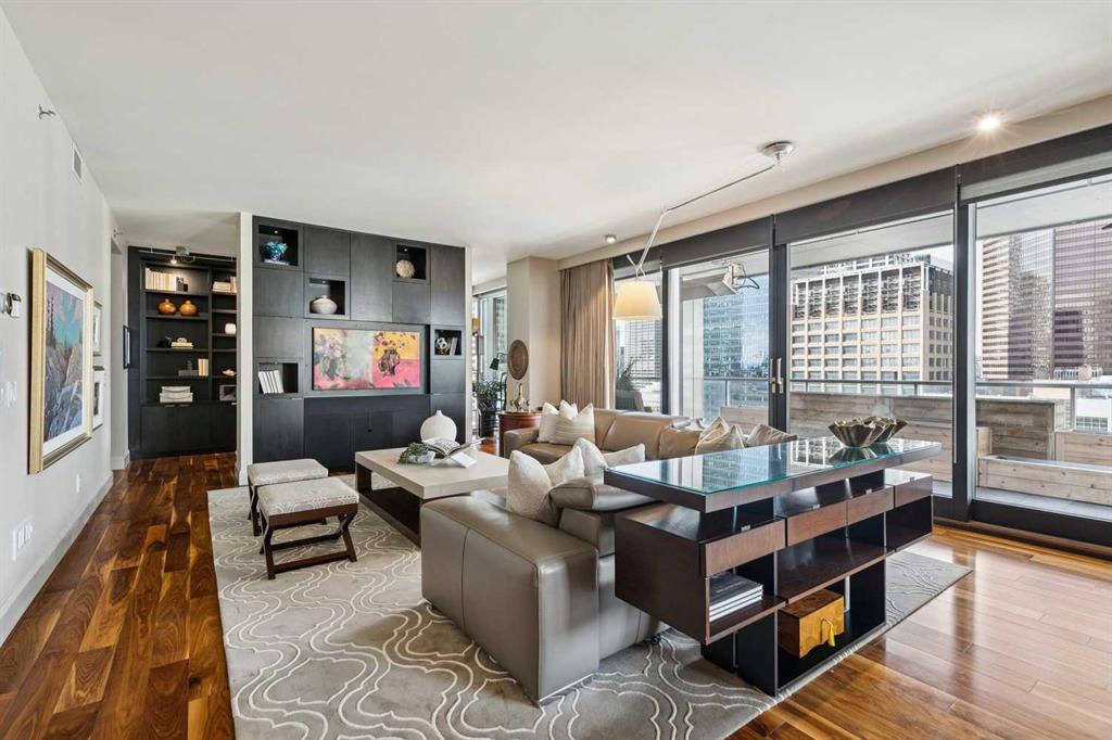 108 9 Avenue SW #1601 photo 2
