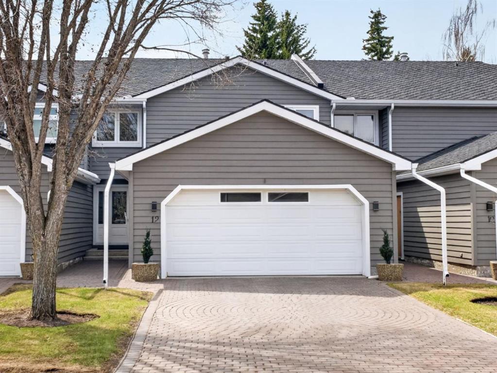 12 Wood Crescent SW photo 2