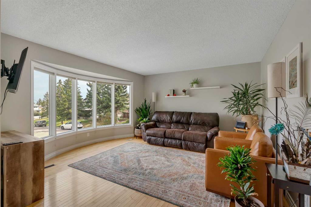 34 Ranch Glen Drive NW photo 2