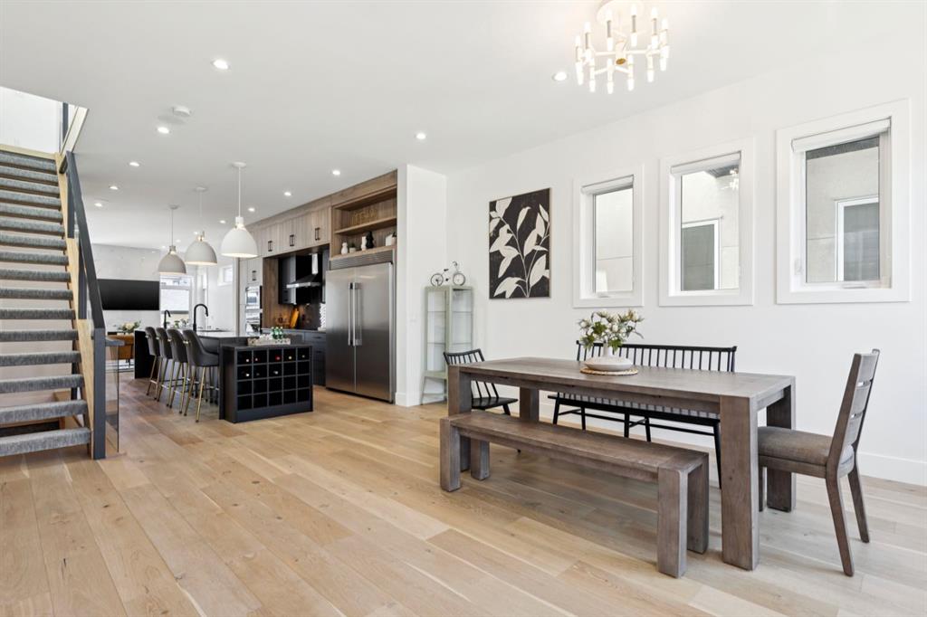 1424 27 Street SW photo 2