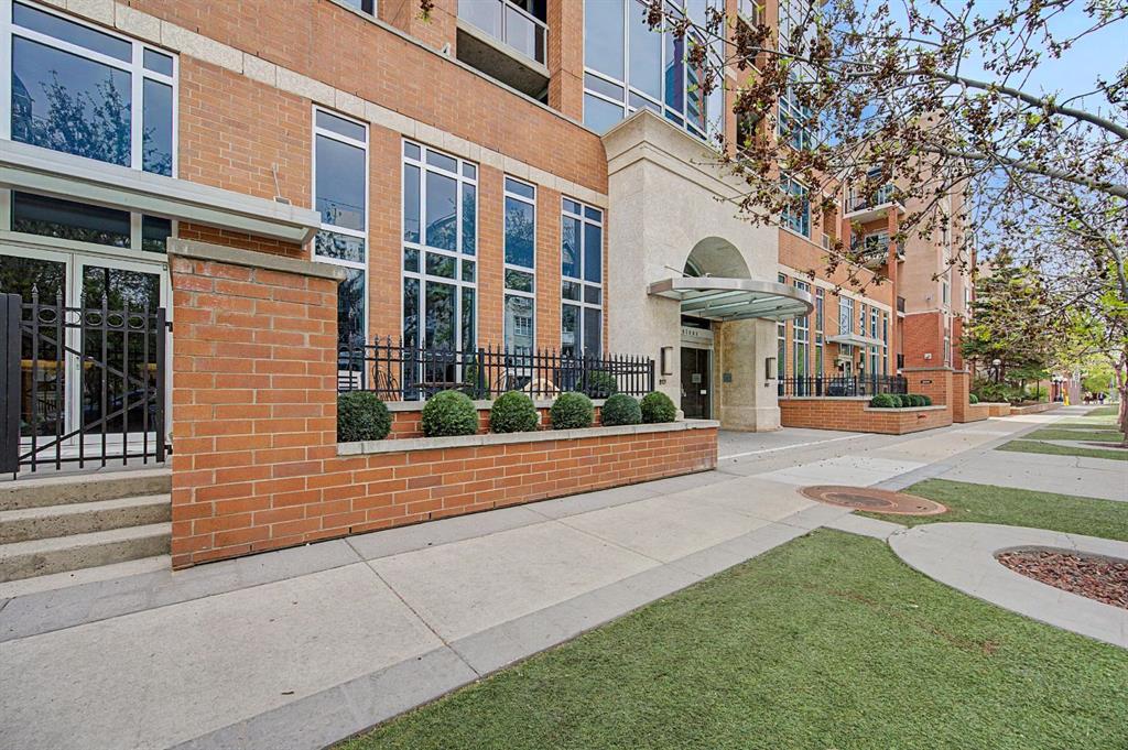 817 15 Avenue SW #1900 photo 3