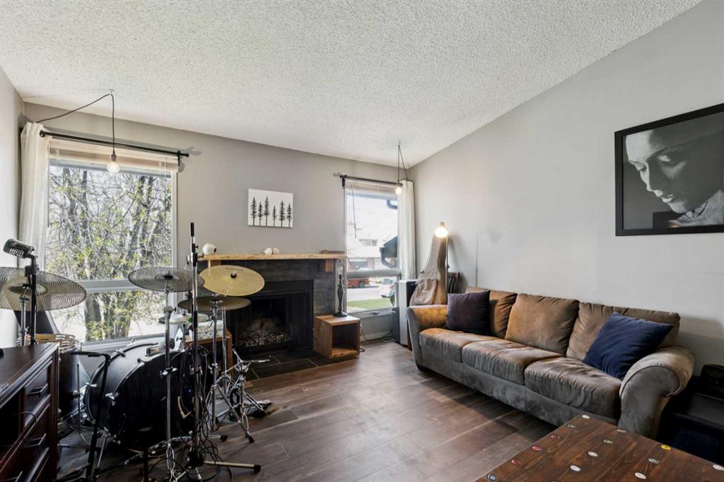 68 Templegreen Bay NE photo 3