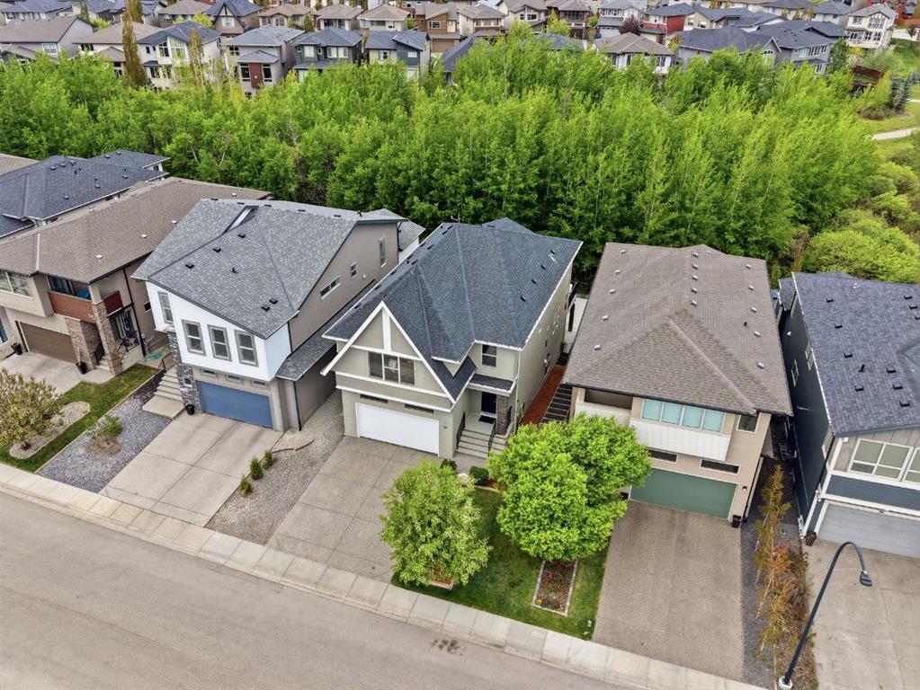 37 Walden Park SE photo 2