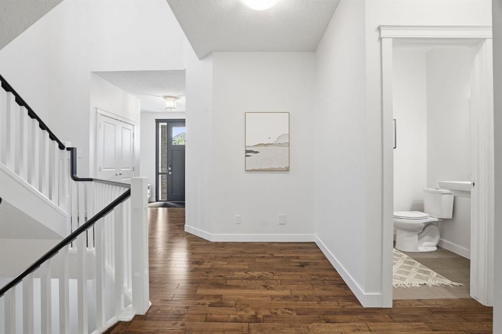 37 Walden Park SE photo 5