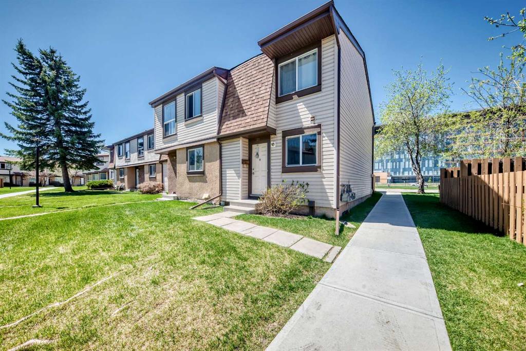 2727 Rundleson Road NE #38