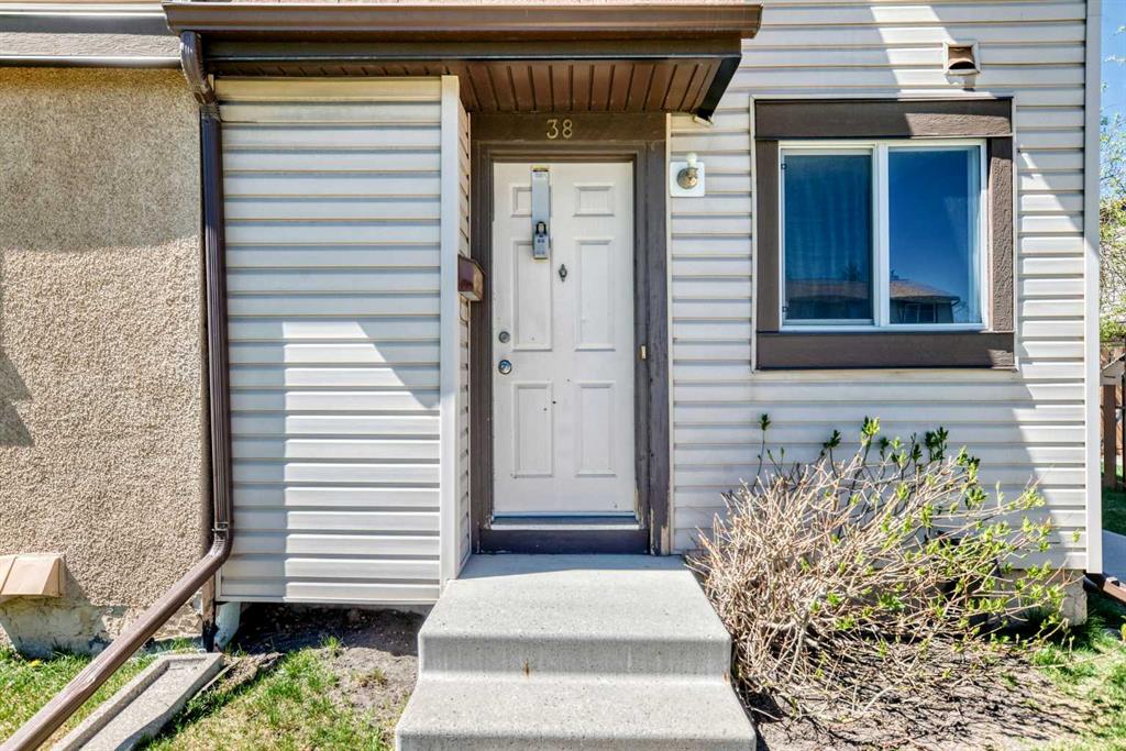2727 Rundleson Road NE #38 photo 3