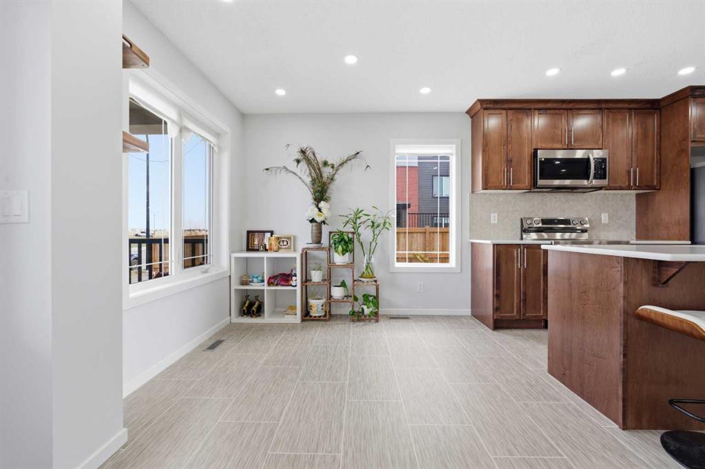11257 Cityscape Drive NE photo 5