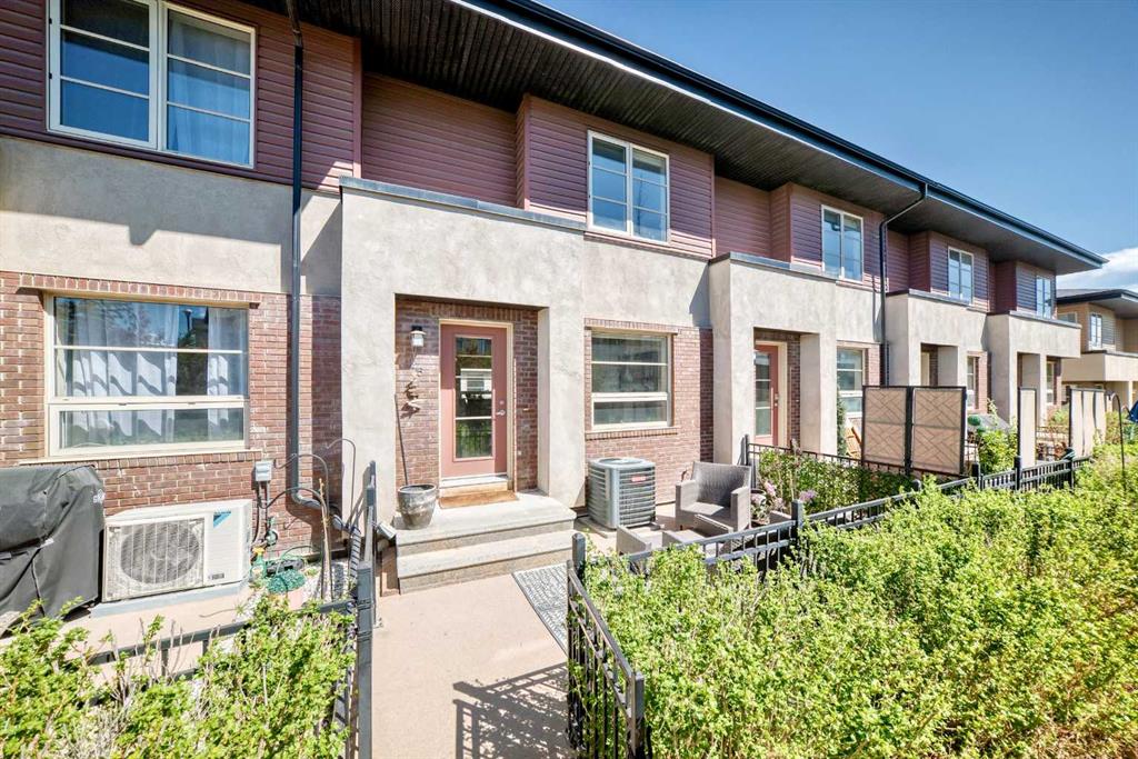 25 Aspen Hills Terrace SW photo 2