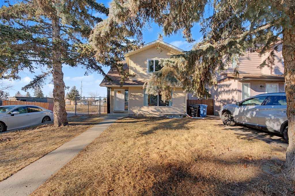 332 Abinger Crescent NE photo 2