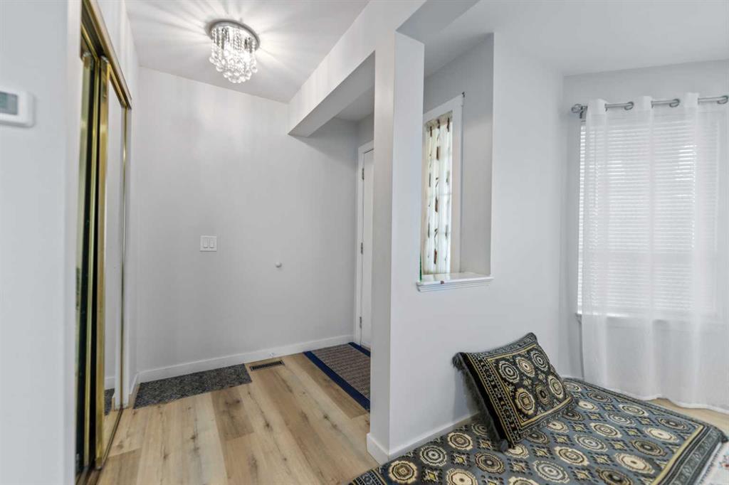 3806 Catalina Boulevard NE photo 4