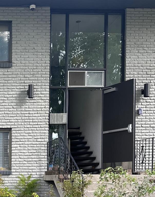 120 29 Avenue NW photo 5