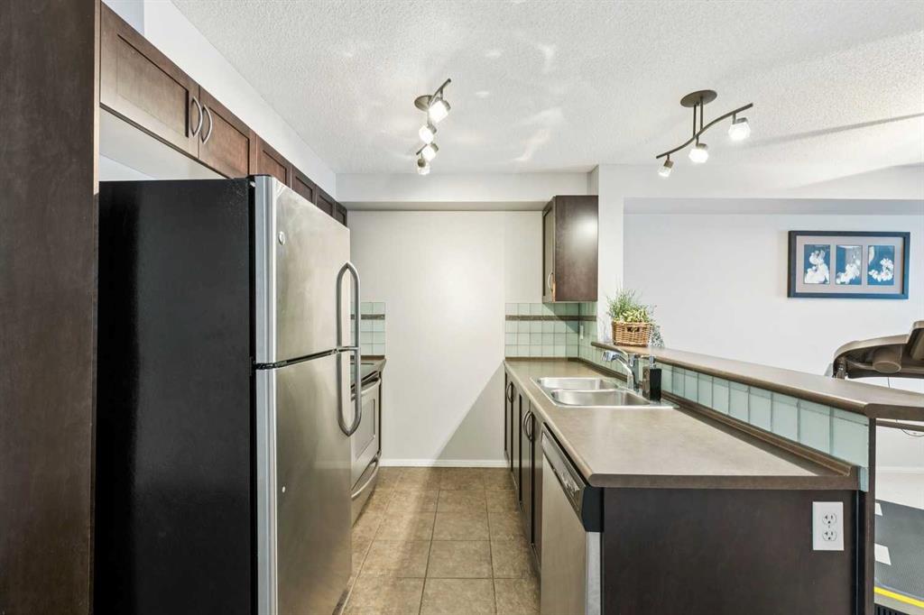 60 Panatella Street NW #4210 photo 4