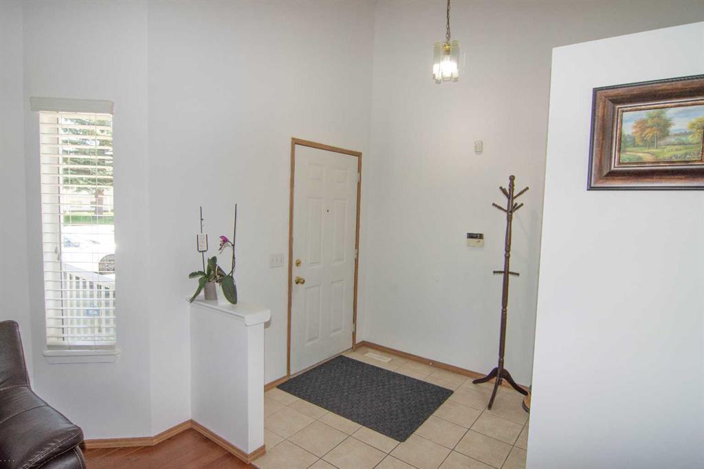 3850 Catalina Boulevard NE photo 3