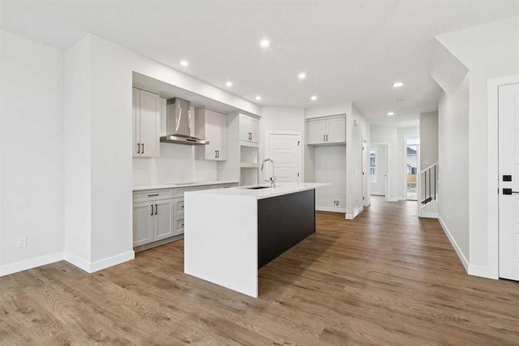 152 Snowberry Common SE photo 5
