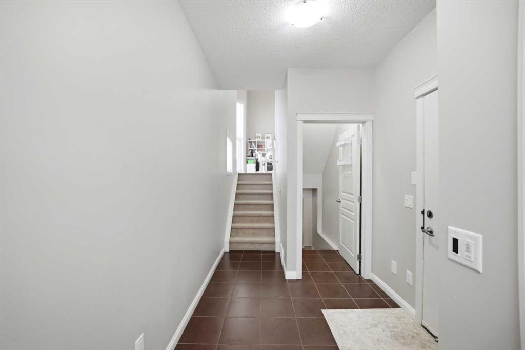 402 Wentworth Villas SW photo 5