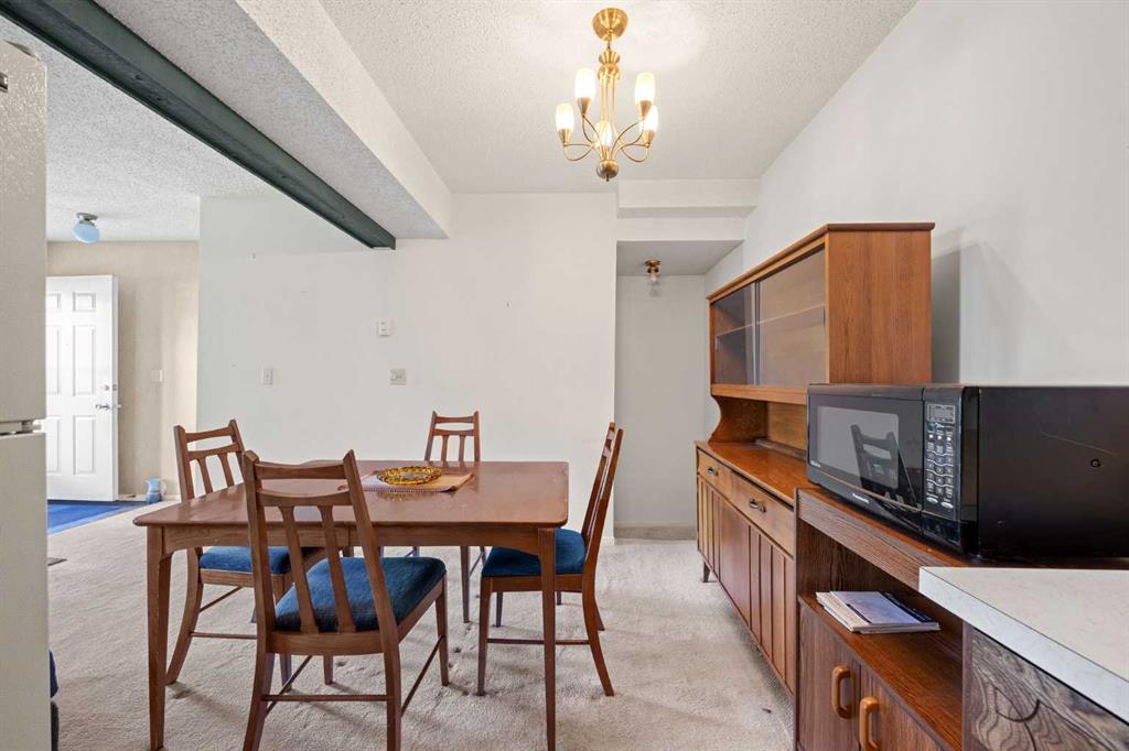 4940 39 Avenue SW #8 photo 5