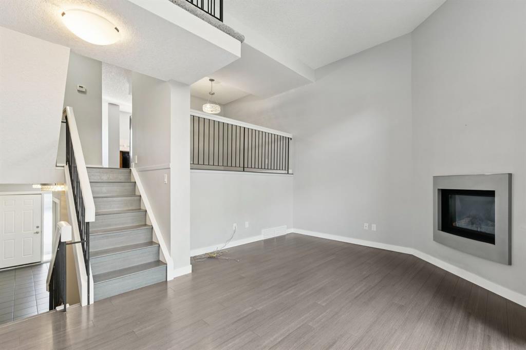 22 Glamis Gardens SW photo 4