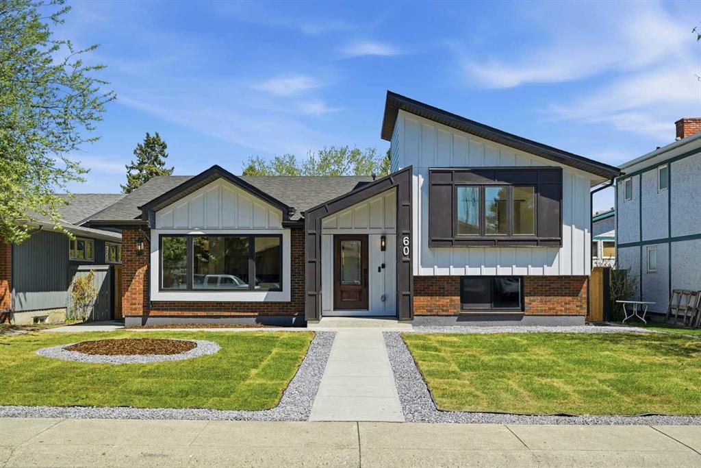 60 Lake Lucerne Close SE